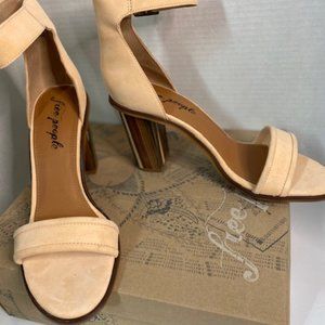 FREE PEOPLE  Serenity Ankle Strap Sandal - Cantaloupe/Tan Suede size 10 (NEW)